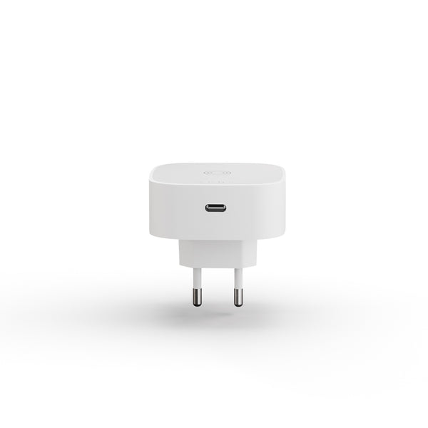 Plug in wireless charger with magnetic charging.