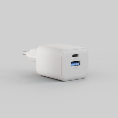 Compact USB-C Power Adapter (EU) | 30-100W