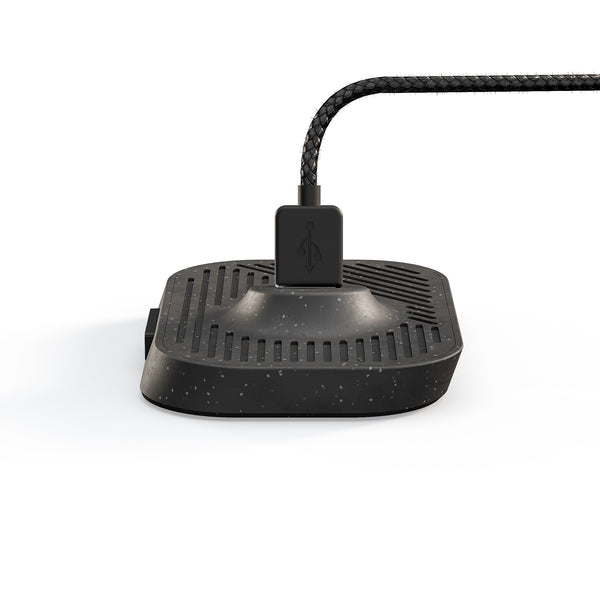 Zens Modular USB Hub Extension with MagSafe and wireless charging.