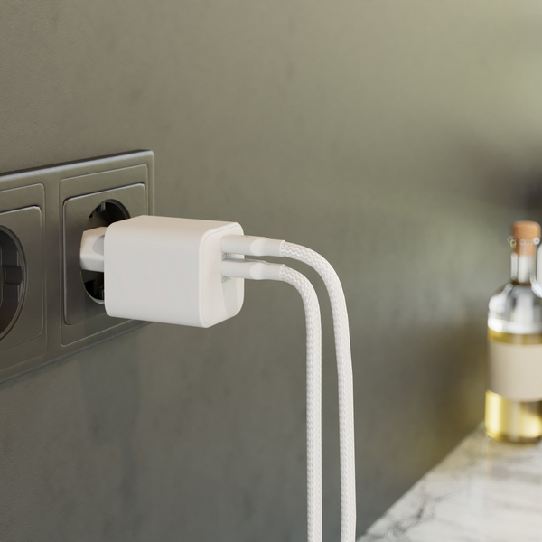 Compact USB-C Power Adapter (EU) | 30-100W