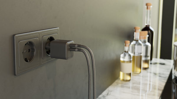 Compact USB-C Power Adapter (EU) | 30-100W