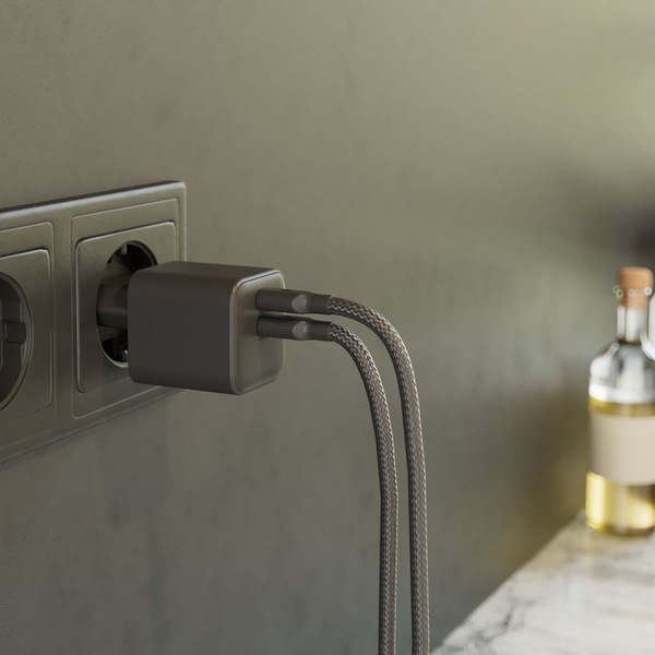 Compact USB-C Power Adapter (EU) | 30-100W