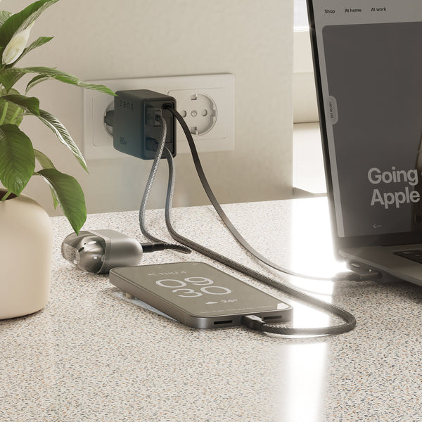 Zens Retractable USB-C Power Adapter 65W